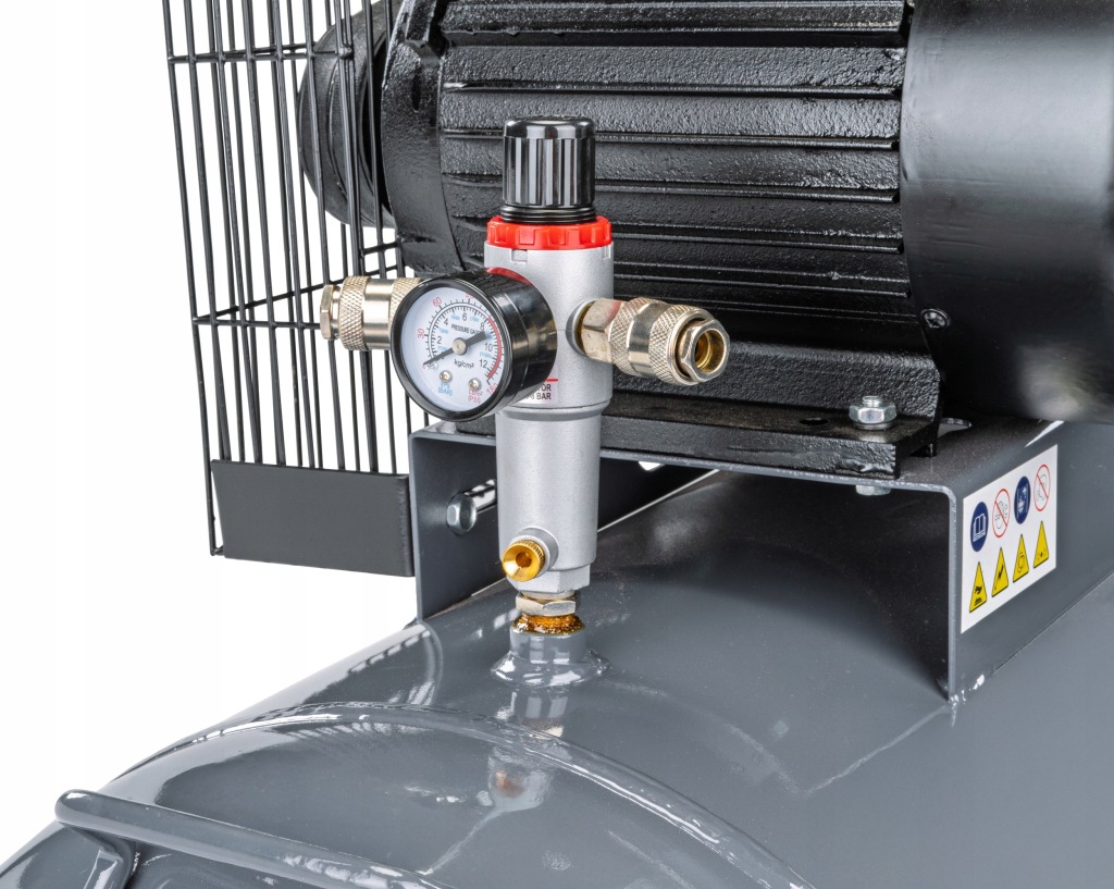 Kompresor olejowy Powermat PM-KO-200T-230V 200 l 8 bar